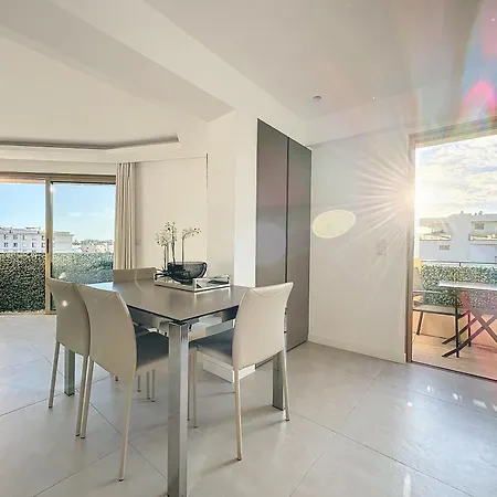 Apartment Pointe Croisette - 2 Couchages Cannes